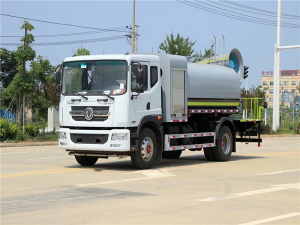 國(guó)六東風(fēng)D9 10噸抑塵車